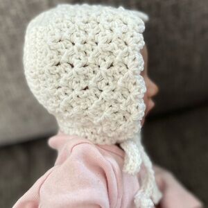 Handmade Crochet Neutral White Baby Girl Lace Bonnet Size Newborn-3mo
